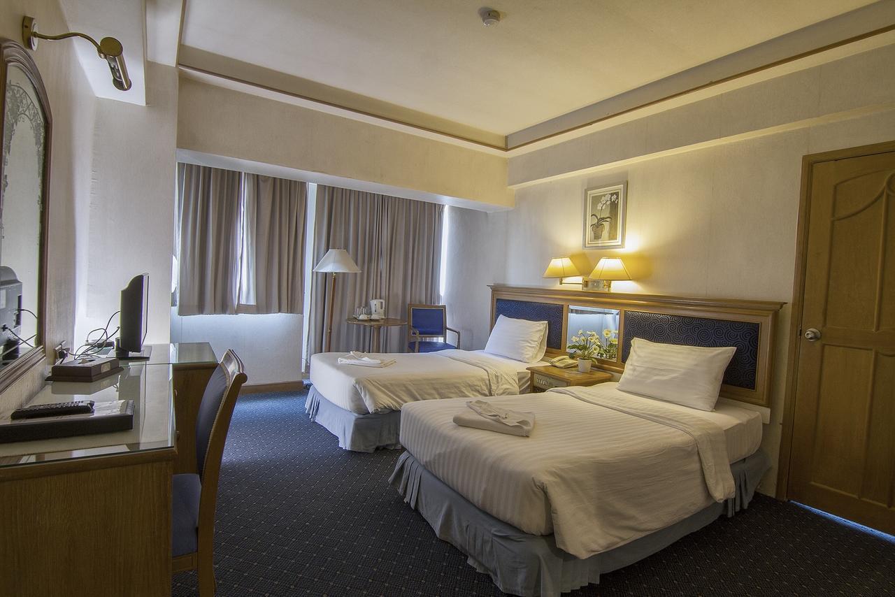 Bossotel Чиангмай Экстерьер фото